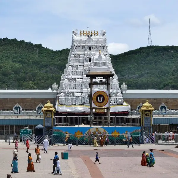 Tirumala_Venkateswara_temple_entrance