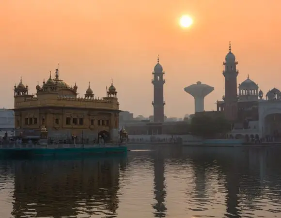 Majestic Journey from Amritsar to Srinagar - India