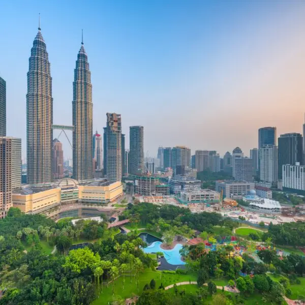Kuala Lumpur, Malaysia park and skyline