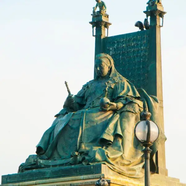 Marble statue at Victoria Memorial, Kolkata