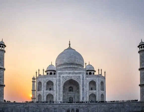 Things to See and Do When Visiting India