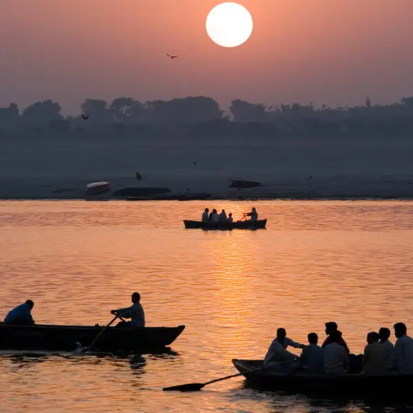 Holy River Ganges - Varanasi - India